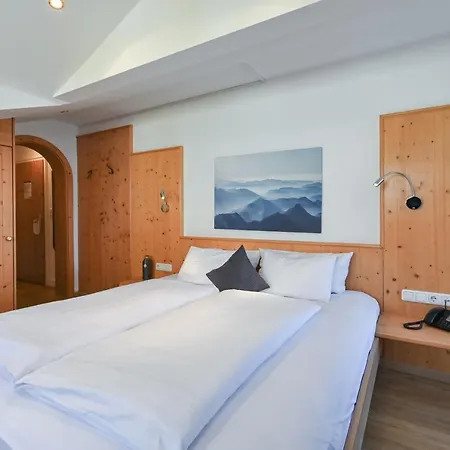 Alpenstuben 3*