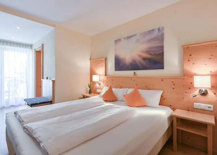 Alpenstuben Hotel 3*