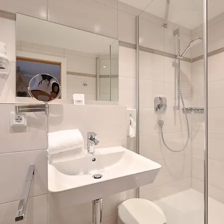 Alpenstuben Hotel 3*