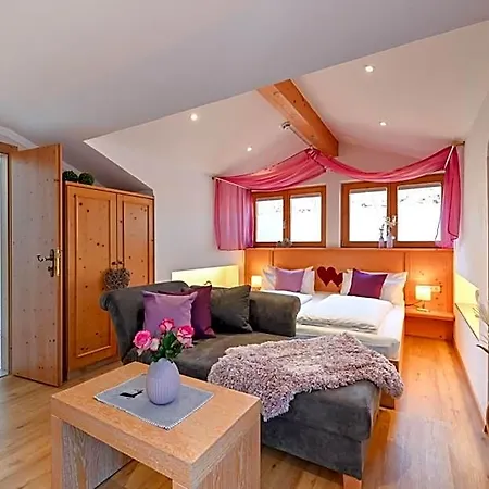 Alpenstuben Otel Hohenschwangau