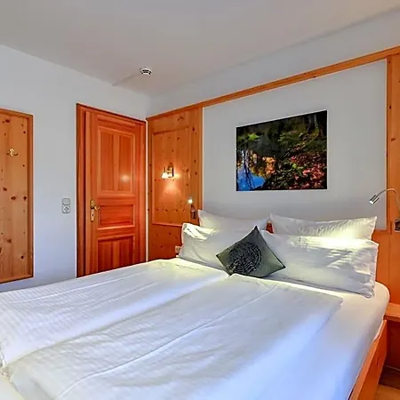 Hotel Alpenstuben 3*