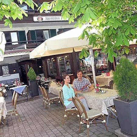 Alpenstuben 3*